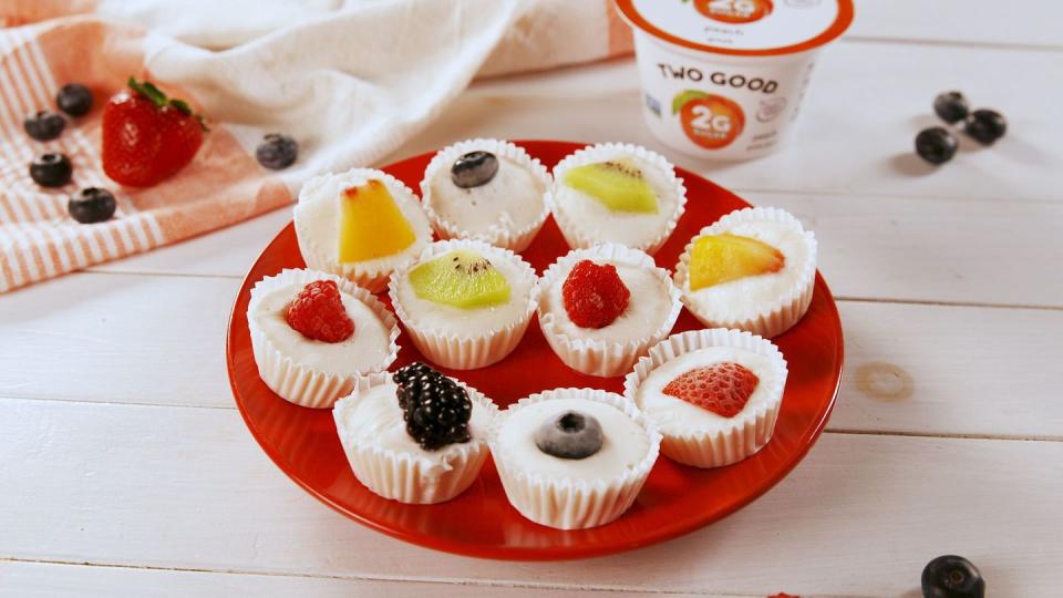 Frozen Yogurt Fruit Bites