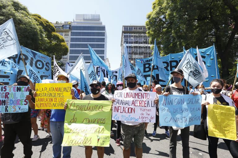 Las organizaciones sociales han realizado, en lo que va del año, varias movilizaciones pidiendo más planes.