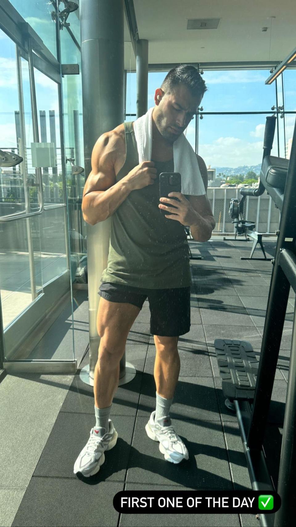 Sam Asghari Shares Sweaty Gym Selfie Amid Britney Spears Divorce