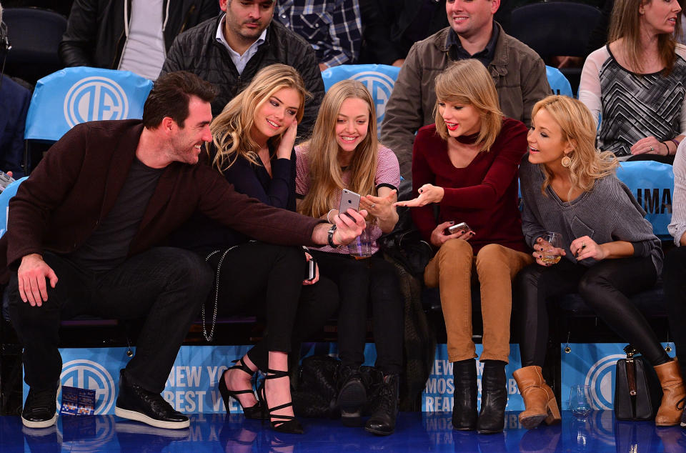 <p>Justin Verlander, Kate Upton, Amanda Seyfried, Taylor Swift and guest attend the Orlando Magic vs New York Knicks game at Madison Square Garden on November 12, 2014 in New York City. (Photo by James Devaney/GC Images) </p>