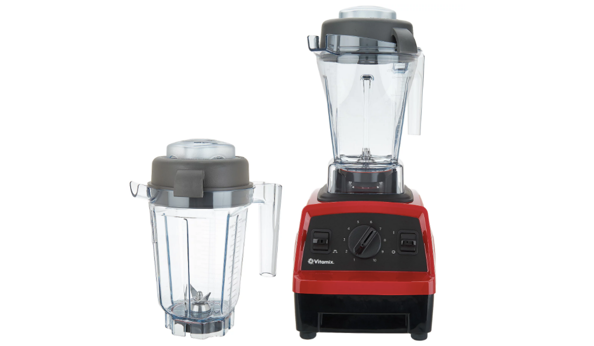 Red blender with 2 blender cups