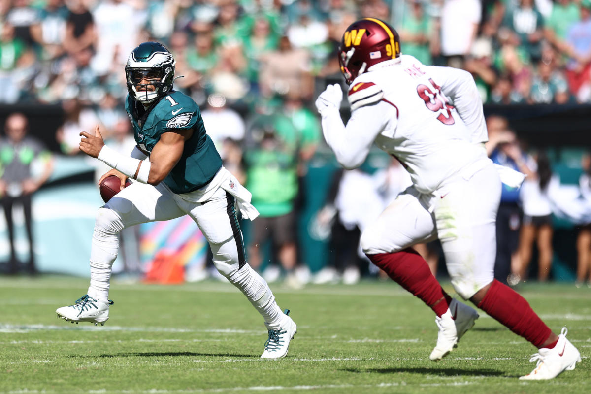 Hurts' breakthrough passing game resembles 2022, and so does 4-0 start for  NFC champion Eagles