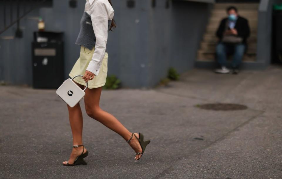 street style  day four paris fashion week womenswear fw 2022 2023