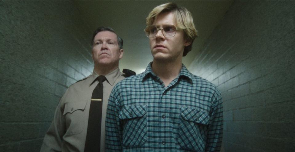 Dahmer. Monster: The Jeffrey Dahmer Story. Evan Peters as Jeffrey Dahmer in episode 105 of Dahmer. Monster: The Jeffrey Dahmer Story. Cr. Courtesy Of Netflix © 2022