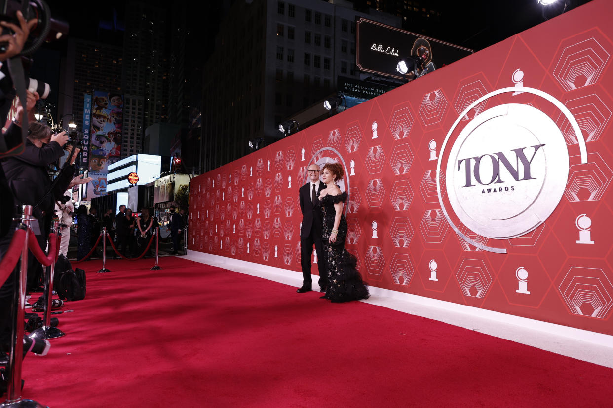 NEW YORK, NEW YORK - SEPTEMBER 26: Bernadette Peters (R) attends the 74th Annual Tony Awards at Winter Garden Theater on September 26, 2021 in New York City. (Photo by Arturo Holmes/Getty Images)