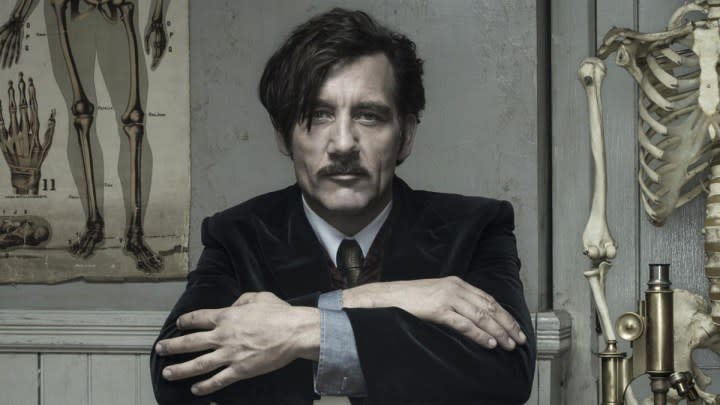 Clive Owen in The Knick.