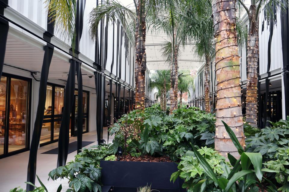 Bal Harbour Shops Access Pop-Up interior