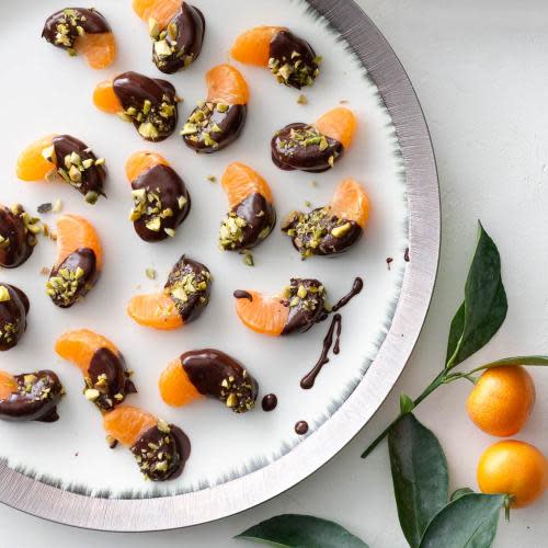 Chocolate-Dipped Clementines