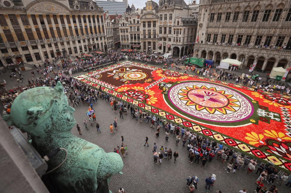 FOTOS | México protagoniza tradicional alfombra floral gigante de Bruselas