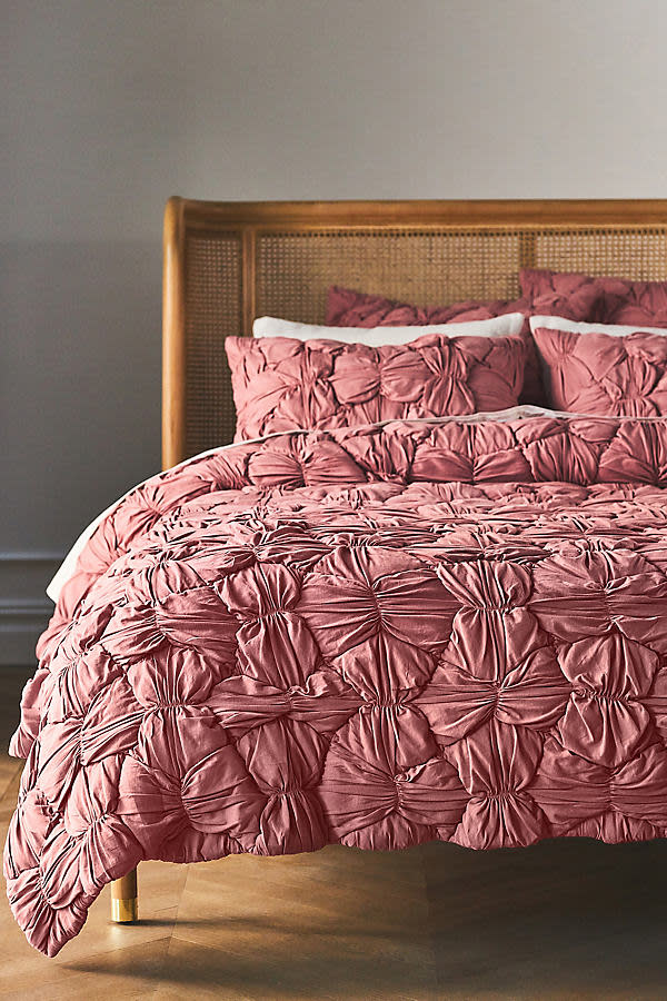 <p><a href="https://go.redirectingat.com?id=74968X1596630&url=https%3A%2F%2Fwww.anthropologie.com%2Fshop%2Fconstance-cloud-jersey-quilt&sref=https%3A%2F%2Fwww.elle.com%2Ffashion%2Fshopping%2Fg60471342%2Fbest-quilts%2F" rel="nofollow noopener" target="_blank" data-ylk="slk:Shop Now;elm:context_link;itc:0;sec:content-canvas" class="link ">Shop Now</a></p><p>Constance Cloud Jersey Quilt</p><p>anthropologie.com</p><p>$246.40</p>