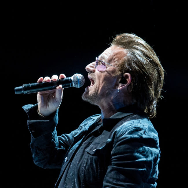 Bono, vocalista y líder de U2 credit:Bang Showbiz