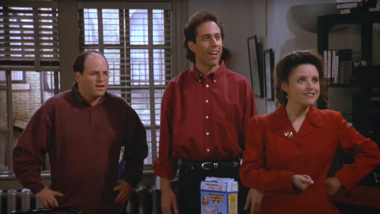  Jason Alexander Jerry Seinfeld and Julia Louis-Dreyfus stand in shock in Jerry's apartment in Seinfeld. 