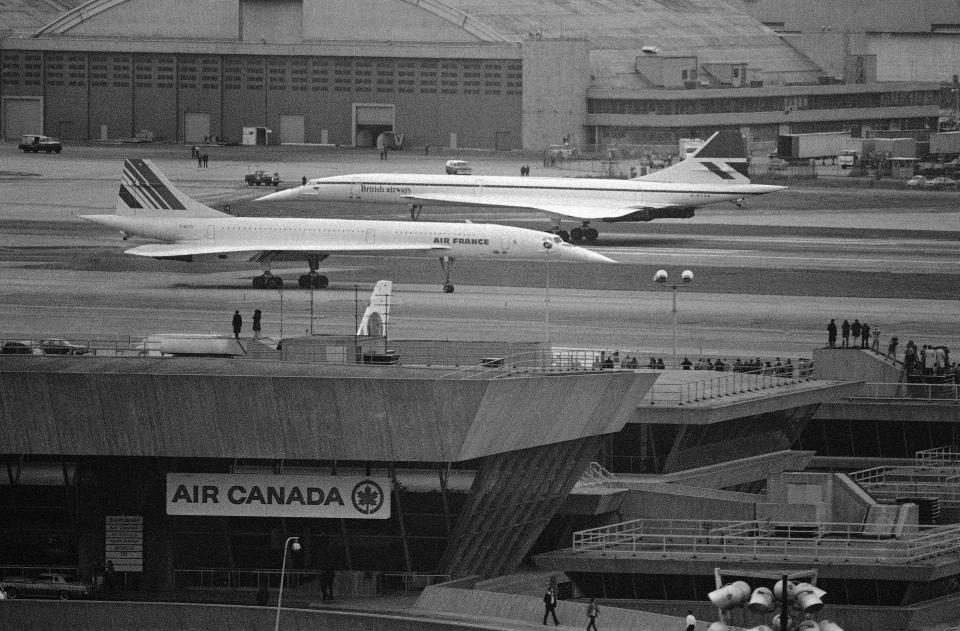 A Concorde supersonic airliner.