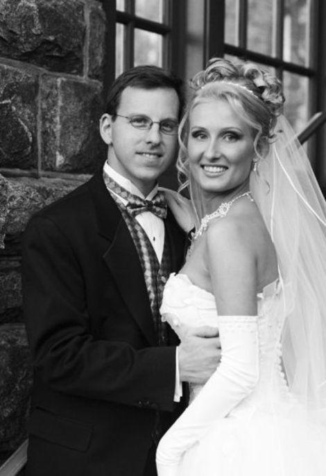  In this Dec. 2003 photo provided to the Associated Press by H&H Photographers, Todd Remis, left, is shown with his then-bride Milena Grzibovska of Latvia during their wedding at Castle-on-the Hudson in Tarrytown, N.Y. Remis, now divorced, sued H&H Photographers in 2009, saying the studio did a shoddy job of shooting the wedding and didn't make good on a promise to retouch the pictures.