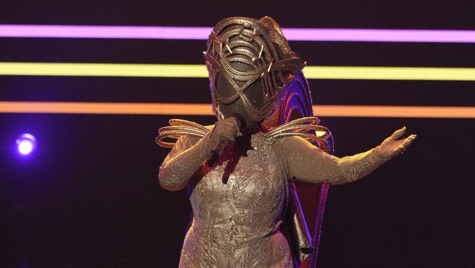 THE MASKED SINGER: Harp in the “TV Theme Night” episode of THE MASKED SINGER airing Wednesday, Oct. 5 (8:00-9:00 PM ET/PT) on FOX. © 2022 FOX Media LLC. CR: Michael Becker / FOX.