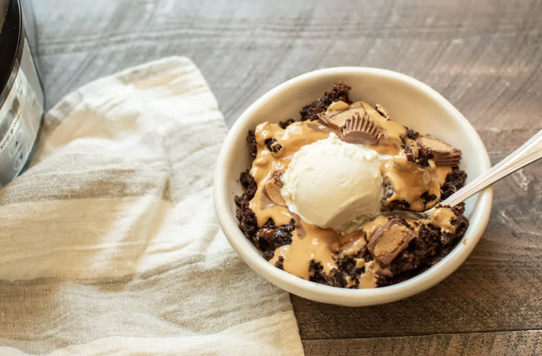 Peanut Butter Chocolate Cake