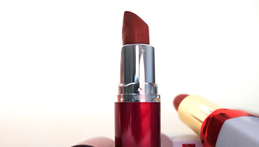 Ask VL: Where Should I Store my Beauty Products?