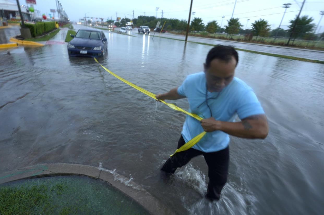 Flash flooding made a mess in Dallas in August 2022. <a href="https://newsroom.ap.org/detail/DallasFlooding/61d6c07f90564d0ba48e5f60c63827e9/photo" rel="nofollow noopener" target="_blank" data-ylk="slk:AP Photo/LM Otero;elm:context_link;itc:0;sec:content-canvas" class="link ">AP Photo/LM Otero</a>