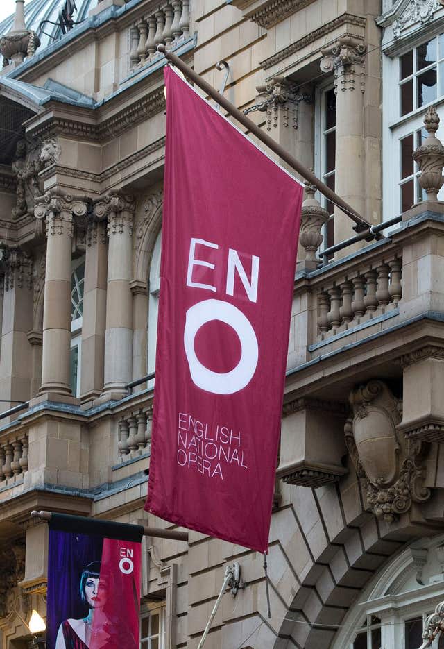 ENO choristers industrial action