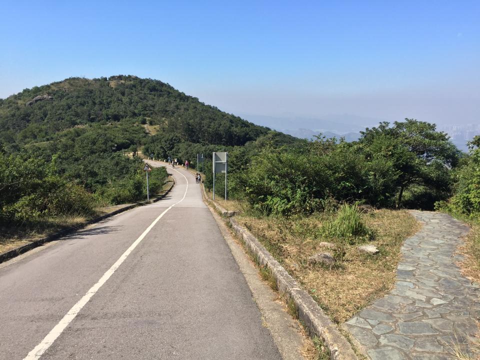 禾塘崗_車路以外, 還有小徑可選