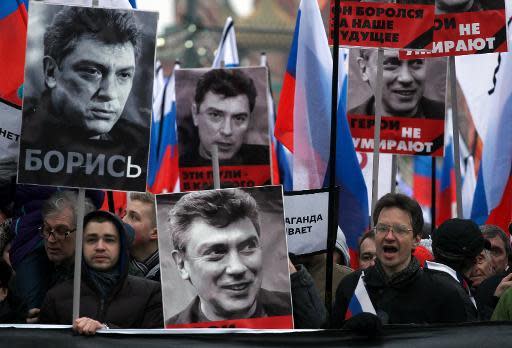 Polish, Latvian officials barred from entering Russia for Nemtsov funeral