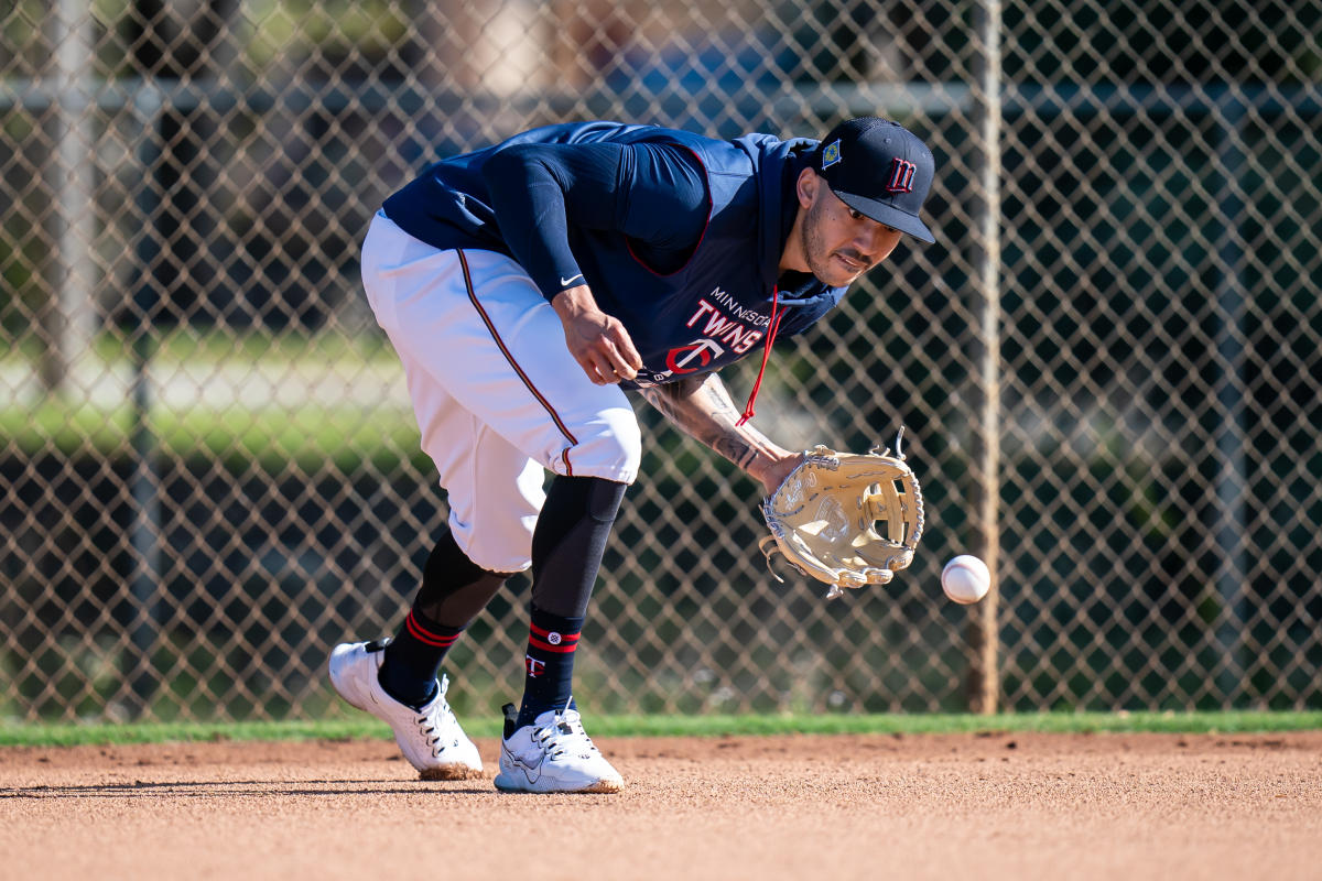 Carlos Correa discusses joining Twins