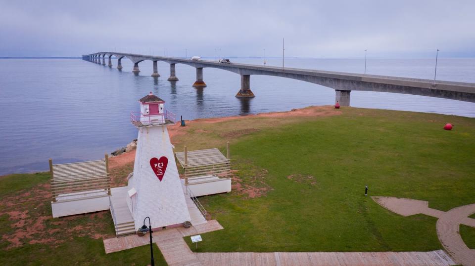 Confederation Bridge and lighthouse are pictured on the morning of 10-Nov, 2021.