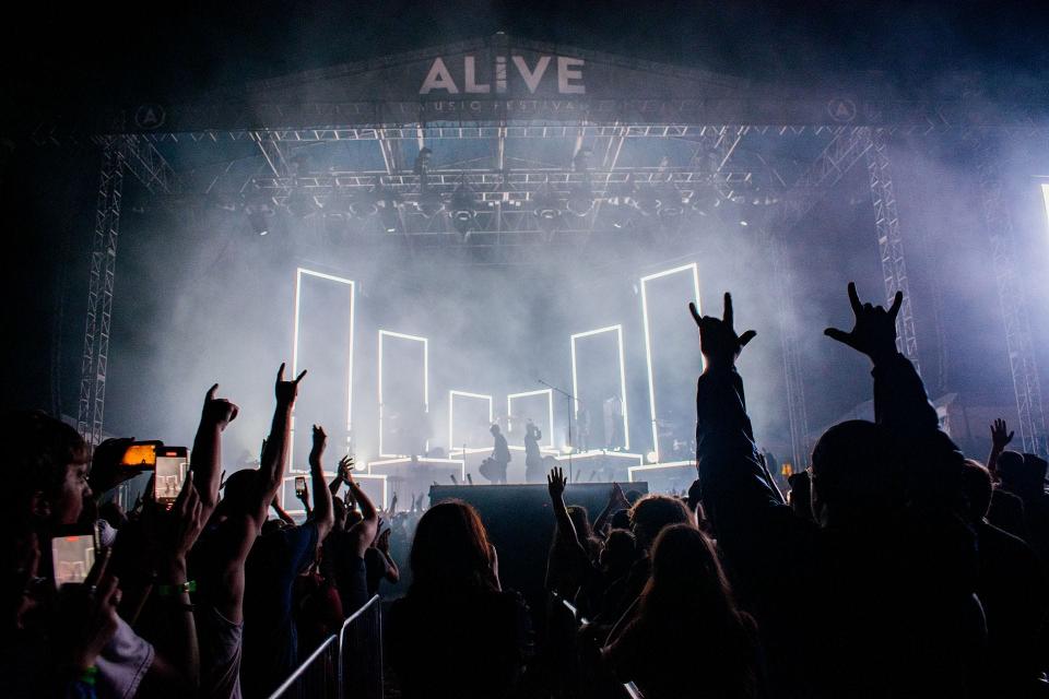 This summer's Alive Music Festival expects to draw between 12,000 and 15,000 people per night. The event is at Atwood Lake State Park at the boundaries of Carroll and Tuscarawas counties.