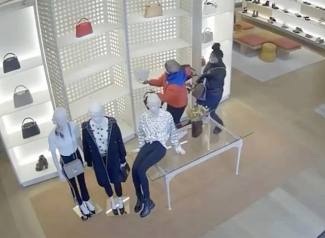 Watch: Thief knocks himself out while fleeing Louis Vuitton store