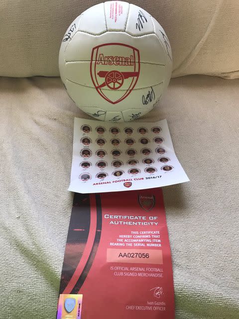 Arsenal signed ball