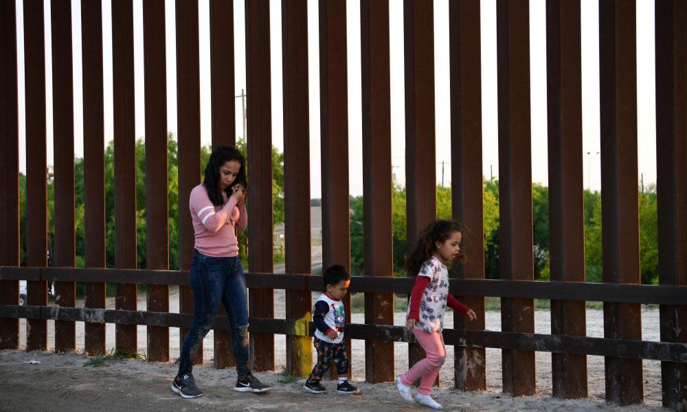 <span>Photograph: Loren Elliott/Reuters</span>