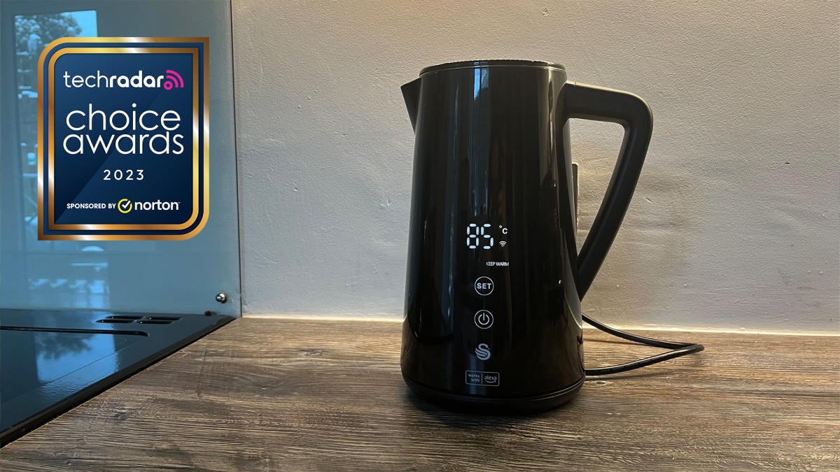 The World's First Alexa Kettle is Here!, touchscreen,  Alexa, home  automation