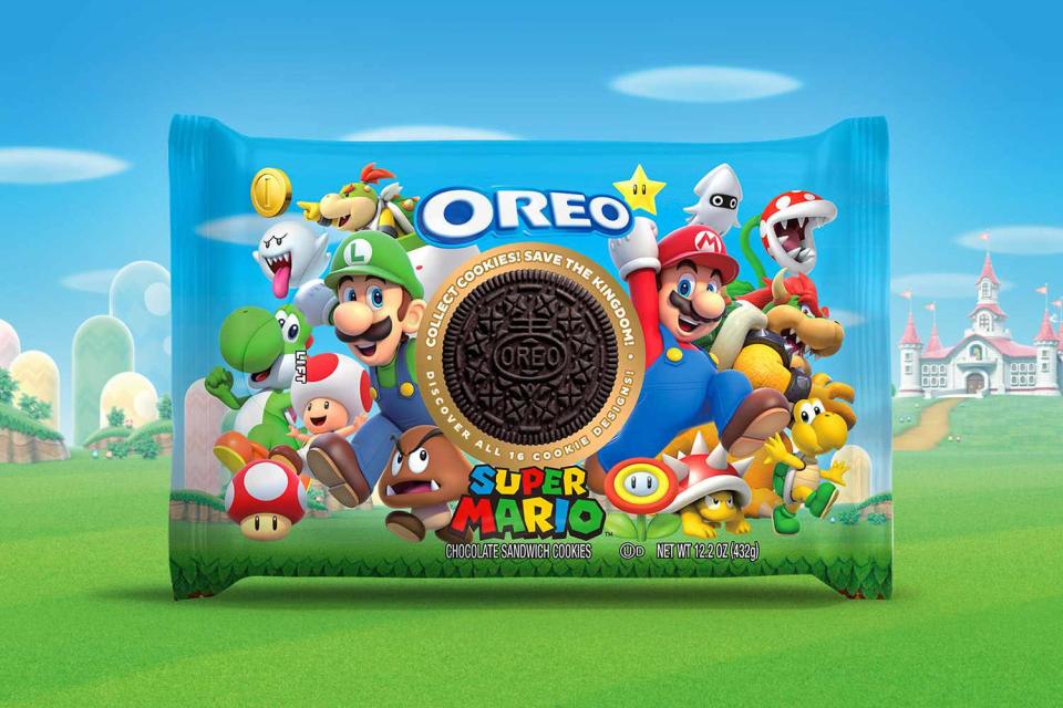 <p>Nasbisco</p> Oreo drops Super Mario cookie packs
