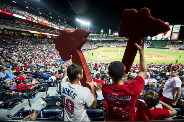 Atlanta Braves Foam Tomahawk Removal May Be To Blame For Last Night's Epic  Loss - Narcity