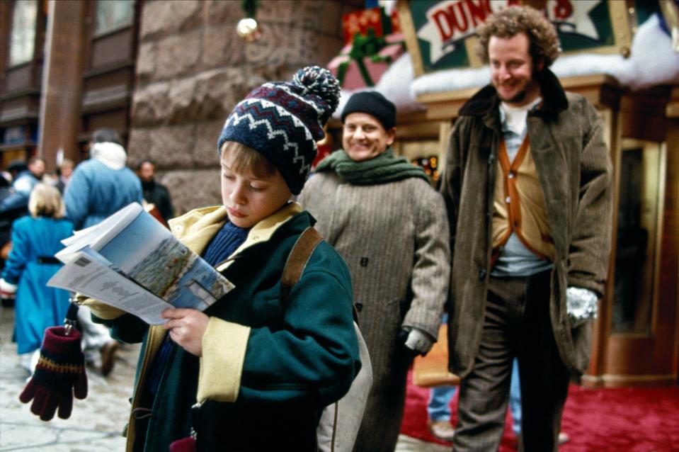 Macaulay Culkin, Joe Pesci and Daniel Stern in Home Alone 2: Lost in New York. (Alamy)