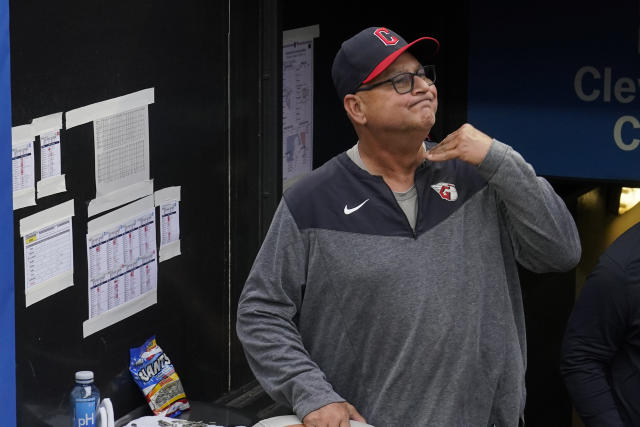 Indians, Terry Francona agree to 2-year extension