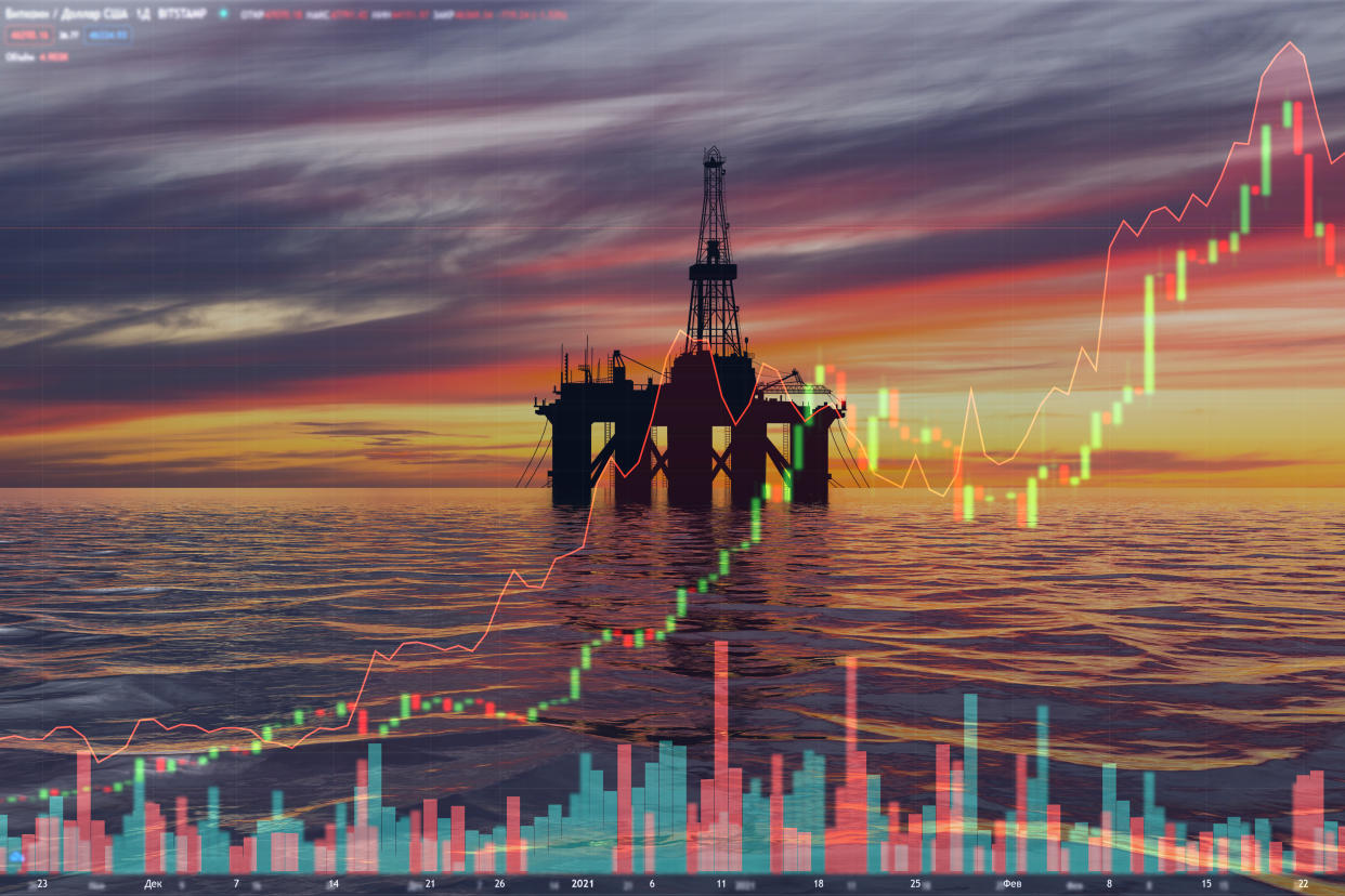 Goldman Sachs thinks oil cold reach $107 next year due to Saudi Arabia supply cuts. Photo: Getty.