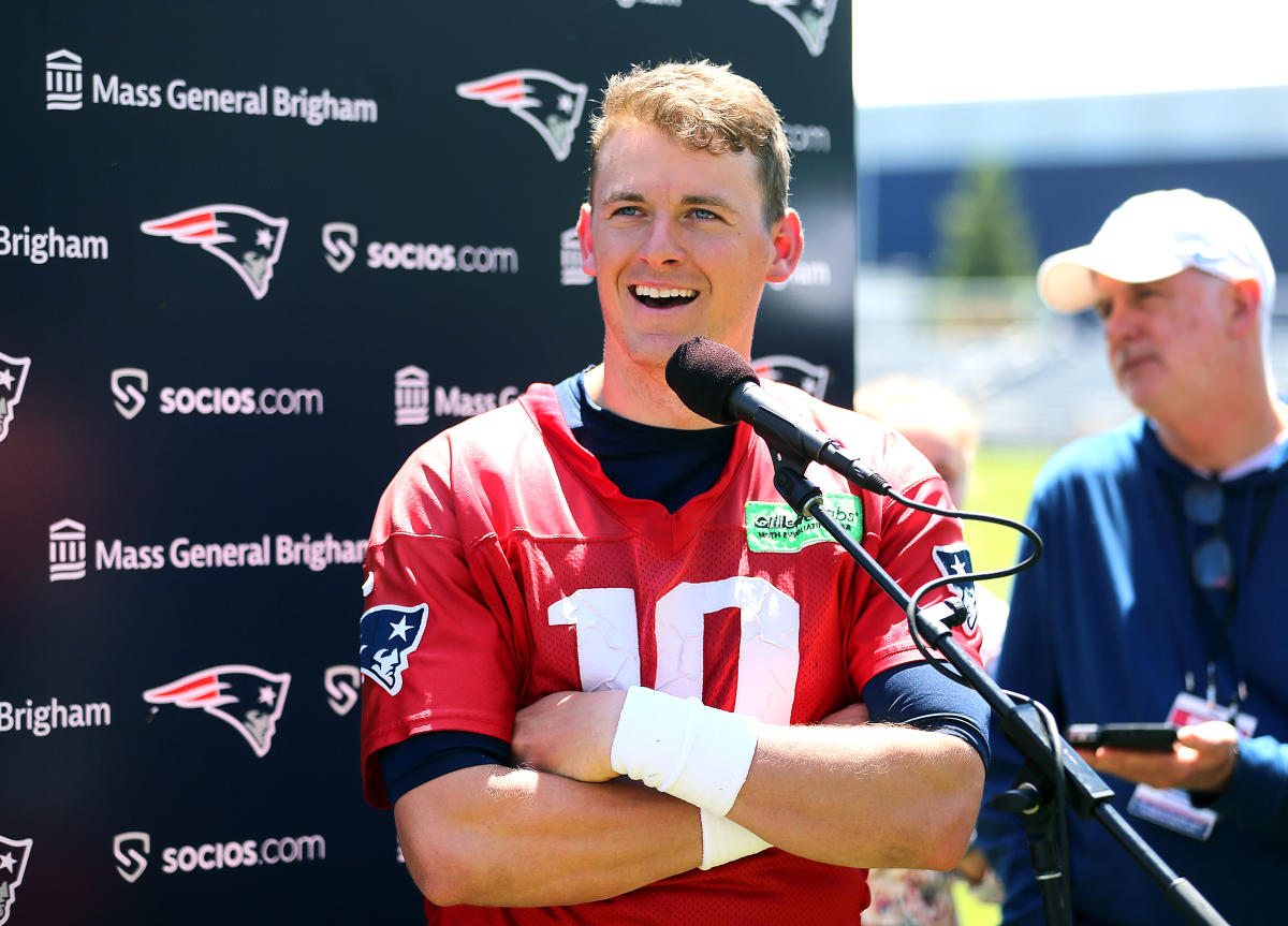 Mac Jones' former teammate shares story about Patriots QB's work ethic