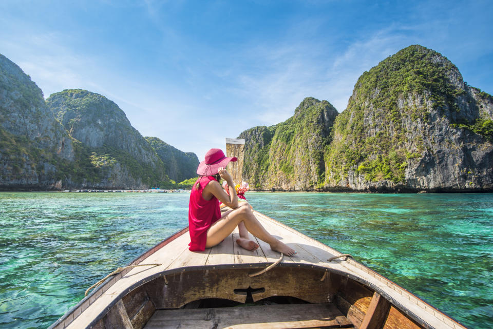 Black Friday and Cyber Monday travel deals to Thailand and Asia.