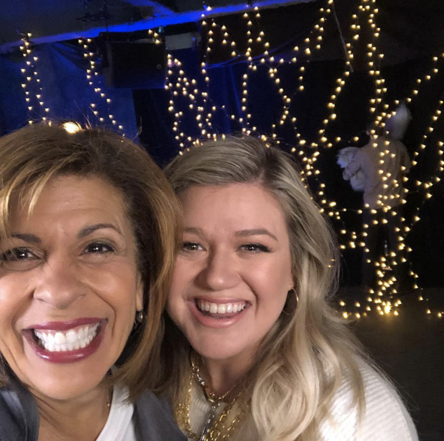 <p>“Worked with this amazing woman last night on a project that will be revealed next week!” teased the <em>Today</em> host, posing with superstar singer and <em>The Voice</em> coach Kelly Clarkson. “I am busting!” Kotb wrote, adorably adding the hashtag “#ilysinceforever” (Photo: <a rel="nofollow noopener" href="https://www.instagram.com/p/BfvDSz6Bq9g/?taken-by=hodakotb" target="_blank" data-ylk="slk:Hoda Kotb via Instagram;elm:context_link;itc:0;sec:content-canvas" class="link ">Hoda Kotb via Instagram</a>) </p>