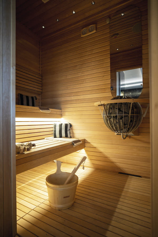 Sauna de la Regent Suite en el Seven Seas Splendor (Foto ©RSSC)