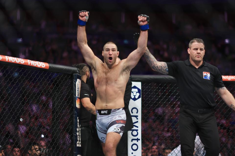 Sean Strickland celebrates winning the UFC middleweight title from Israel Adesanya (Getty Images)