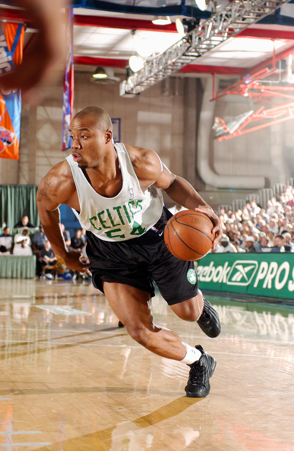 Brandon Hunter of the Boston Celtics drives to the basket during a game against the New York Knicks in Boston on July 17, 2003. (Jesse D. Garrabrant / NBAE via Getty Images file)