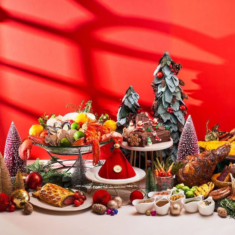 Celebrate With The Best Christmas Hotel buffets And Festive Menus In KL