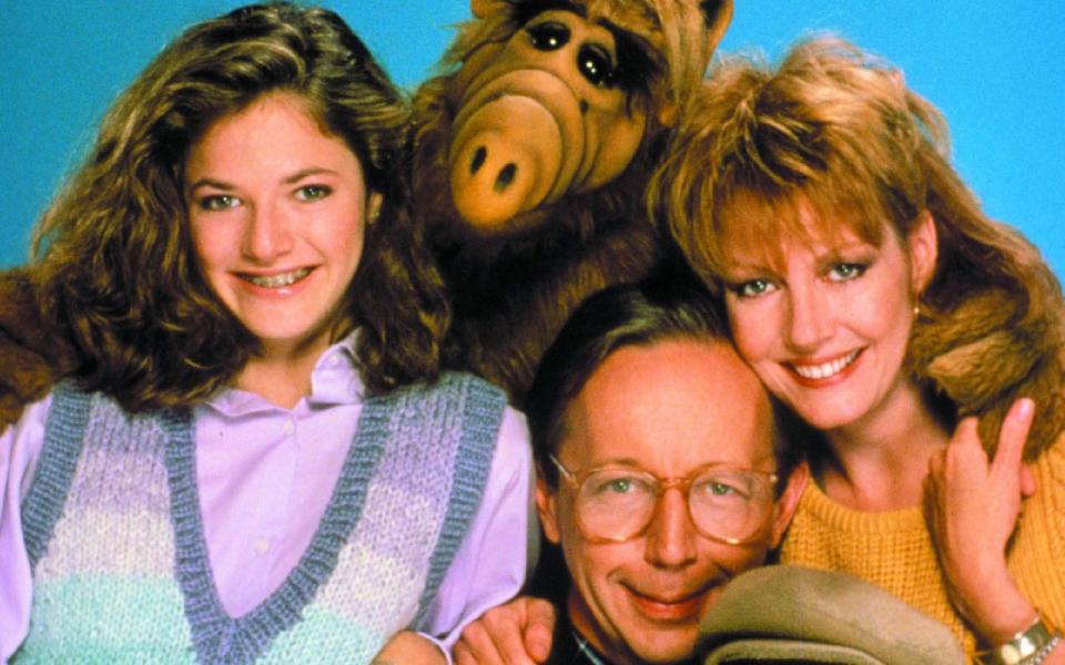 Nach einem jahrelangen Krebsleiden ist Schauspieler Max Wright im Alter von 75 Jahren gestorben. Er war vor allem für seine Rolle als Willie Tanner in der 80er-Jahre-Comedy-Serie "Alf" bekannt.