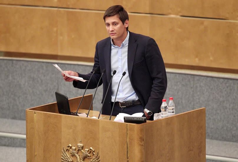 Dmitry Gudkov speaking at Russia's State Duma in 2015.