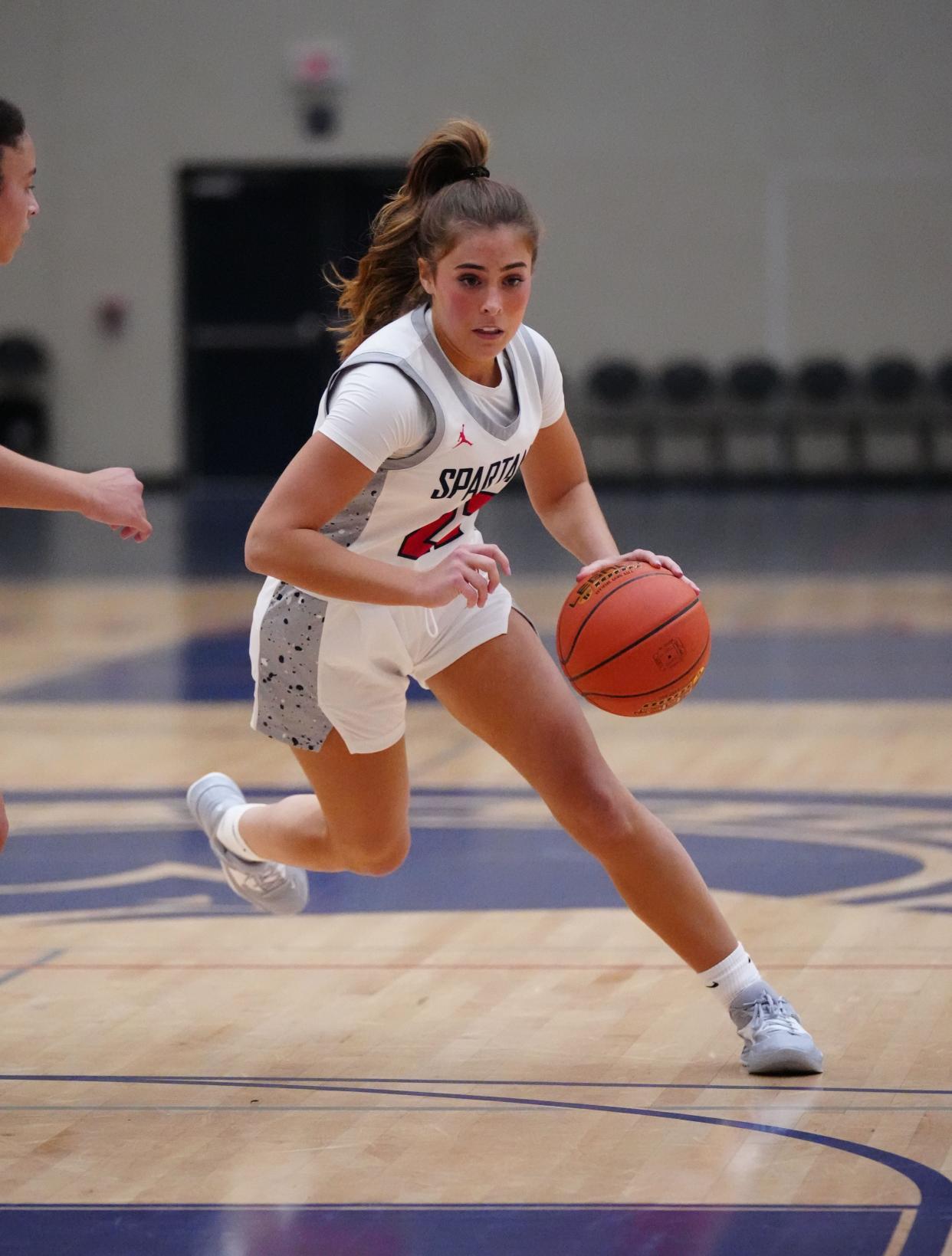Shae Kelley helped Brookfield East reach the WIAA Division 1 state championship game last season and averaged 14.1 points, 6.0 rebounds, 5.8 steals and 4.2 assists.
