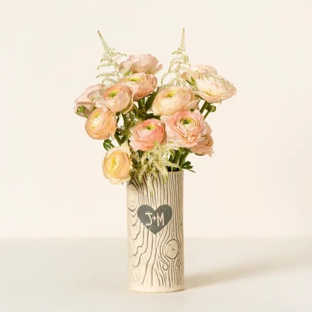 <p><a href="https://go.redirectingat.com?id=74968X1596630&url=https%3A%2F%2Fwww.uncommongoods.com%2Fproduct%2Fpersonalized-faux-bois-vase&sref=https%3A%2F%2Fwww.goodhousekeeping.com%2Fholidays%2Fgift-ideas%2Fg39530588%2F1-year-anniversary-gifts%2F" rel="nofollow noopener" target="_blank" data-ylk="slk:Shop Now;elm:context_link;itc:0;sec:content-canvas" class="link ">Shop Now</a></p><p>Personalized Faux Bois Vase</p><p>uncommongoods.com</p><p>$98.00</p><span class="copyright">Laurel Begley</span>