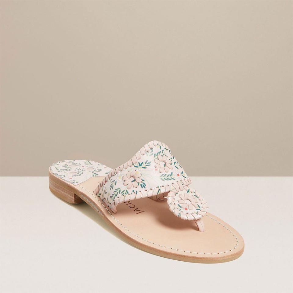 7) Daisy Print Jacks Flat Sandal