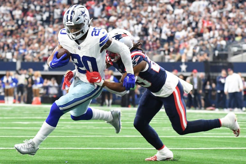 Dallas Cowboys running back Tony Pollard (L) is an elite fantasy football RB1 for Week 10. File Photo by Ian Halperin/UPI